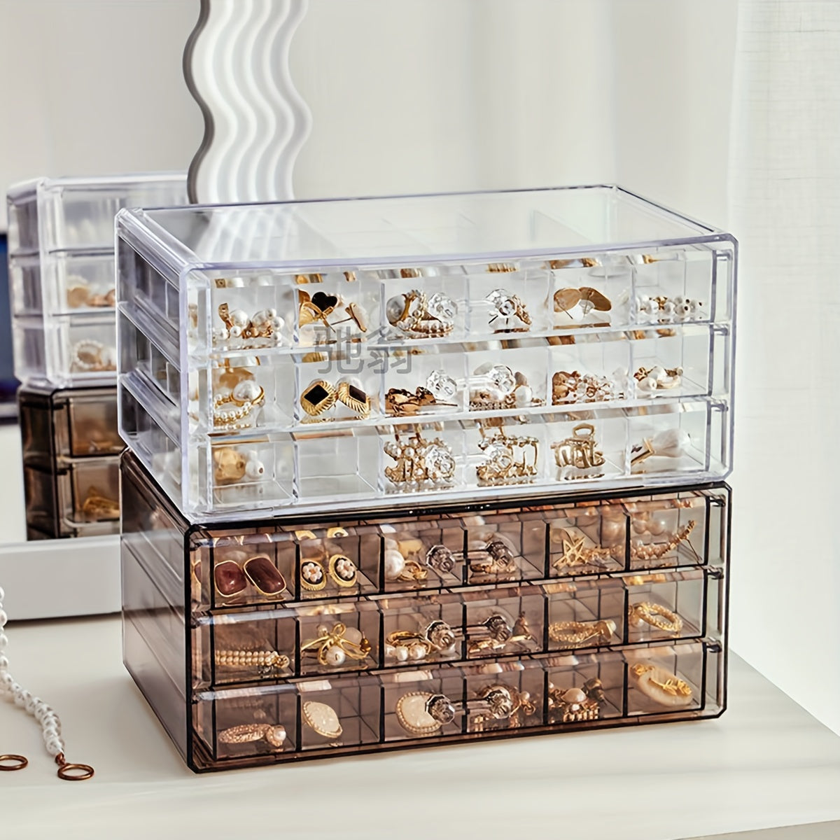 Large-Capacity Jewelry Storage Box